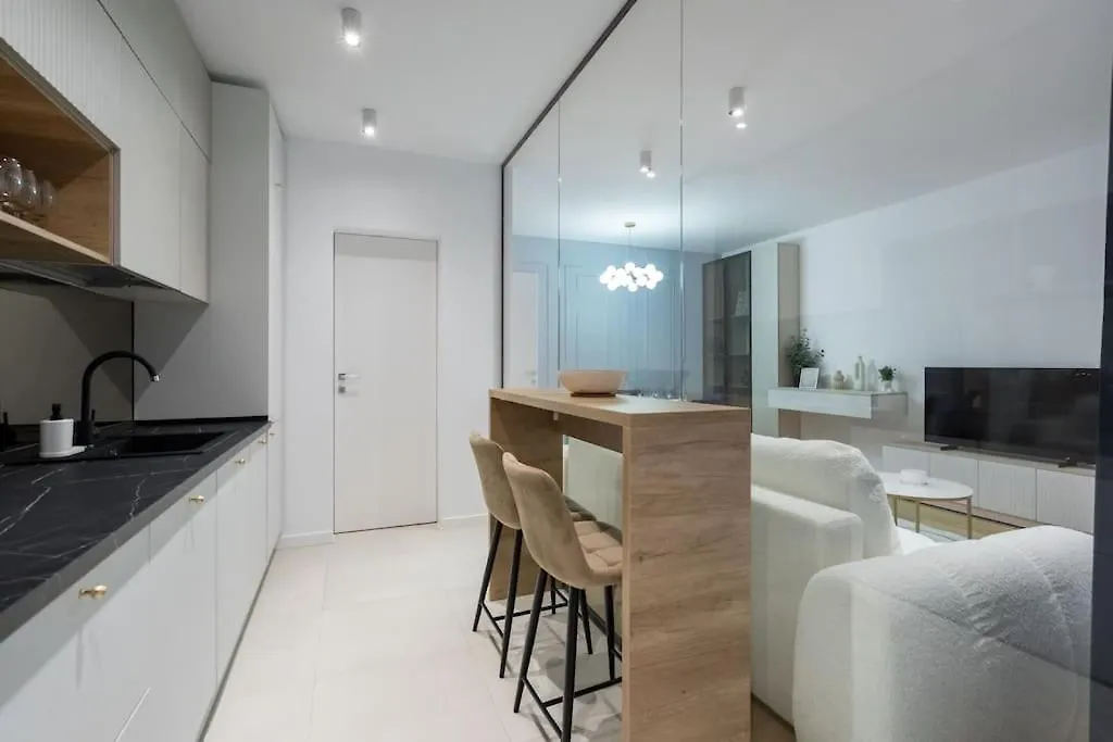 דירות בוקרשט Soft Cloud 1Br In Business Area רומניה