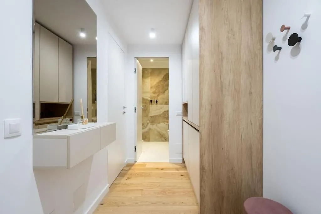 Soft Cloud 1Br In Business Area Apartment Bucharest